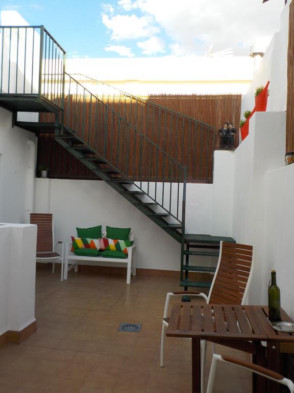 Attic At 91 Apartment Pinoso Екстериор снимка