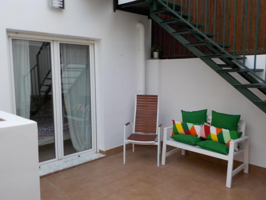 Attic At 91 Apartment Pinoso Екстериор снимка