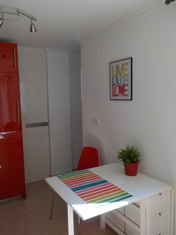 Attic At 91 Apartment Pinoso Екстериор снимка